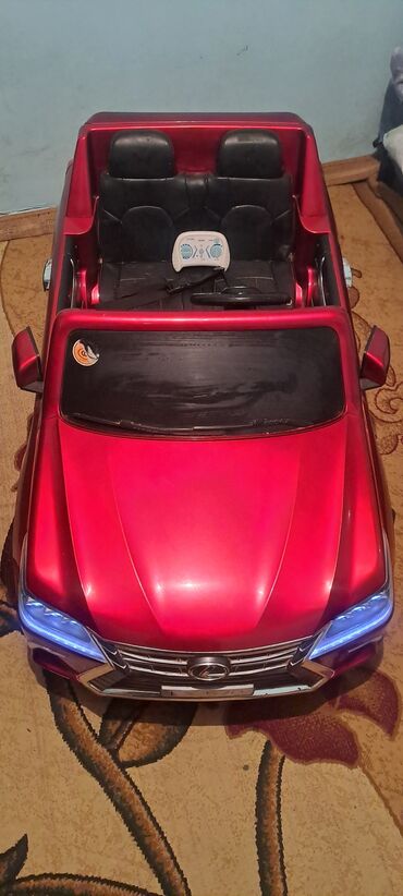 Uşaq üçün elektrik maşınları: Uşaq elektro-avtomobili – Lexus LX 570 stilində, qırmızı rəng — 1