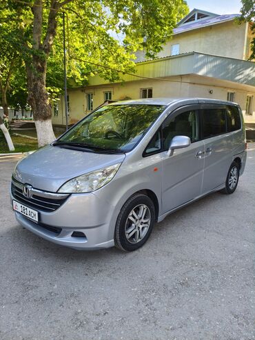 степь: Honda Stepwgn: 2005 г., 2 л, Автомат, Бензин, Вэн/Минивэн