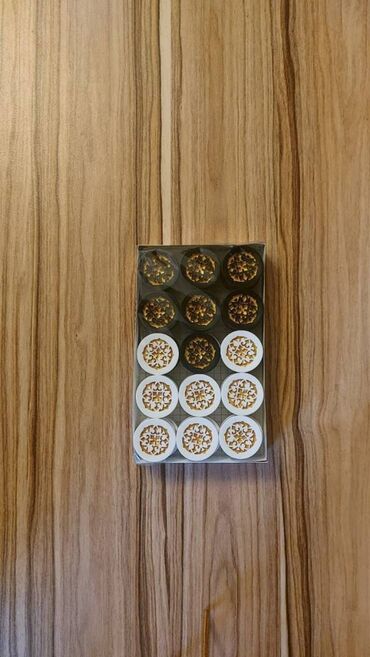 Heykəlciklər: Heykəlcik, 2025 il, Ödənişli çatdırılma — 12