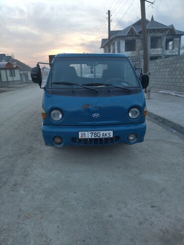 Hyundai: Hyundai Porter: 2000 г., 2.5 л, Механика, Дизель