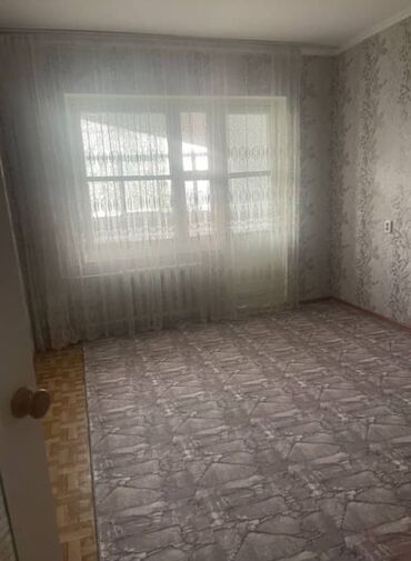 продаю квартиру малосемейка: 1 комната, 42 м², 106 серия, 7 этаж