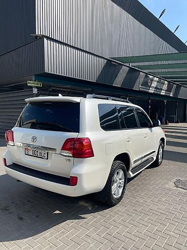 land: Toyota Land Cruiser: 2015 г., 4.6 л, Бензин — 3