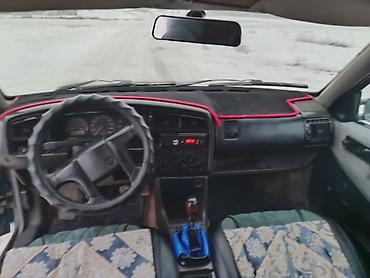 Volkswagen: Volkswagen Passat: 1989 г., 1.8 л, Седан — 13