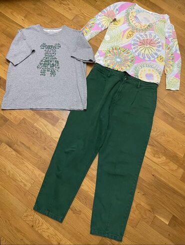 детские джинсовые кепки: Одежда в отличном состоянии Брюки OVS хл 10манат Серая футболка со