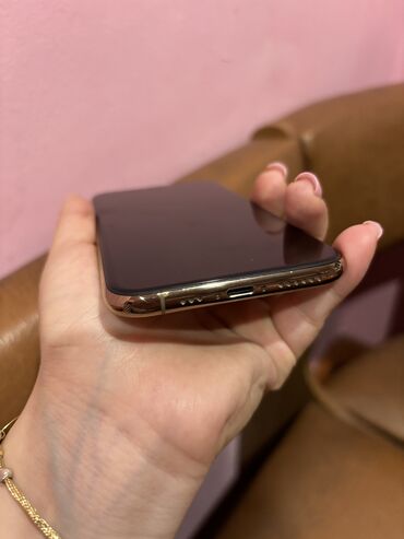 iphone 13 pro dubai: IPhone 11 Pro, 64 GB, Qızılı