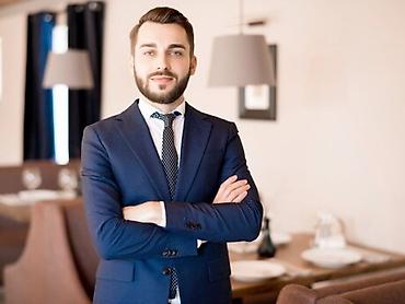 Администраторы: Peşəkar menecerlik və məsləhət xidməti Təsvir: - Restoran/kafe və — 1