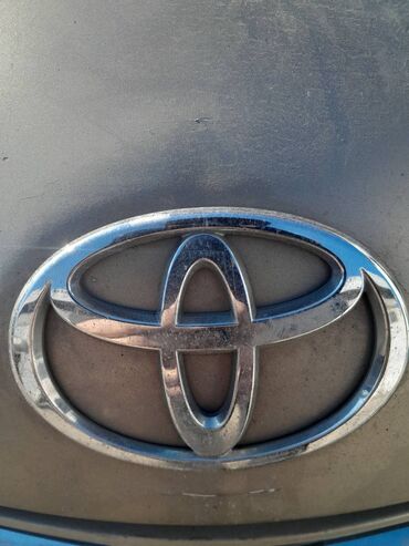 arenda prius qalmaq serti ile: Toyota prius emblemi 3 ədəd