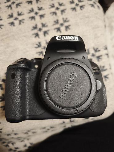 canon 650d: Canon EOS 650D DSLR fotoaparat + Canon EF-S 18-200mm obyektiv — 2