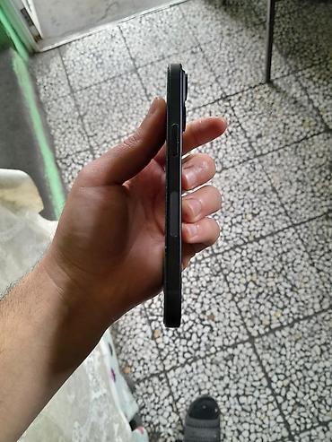 ikinci el ayfon 12 pro max: IPhone 15, 128 GB, Qara, Barmaq izi, Face ID, Simsiz şarj — 4