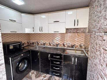 Radiatorlar: Mətbəx mebeli 299₼ Ölçü 3 metr yeni kimidi moyka daxil ünvan Zığ