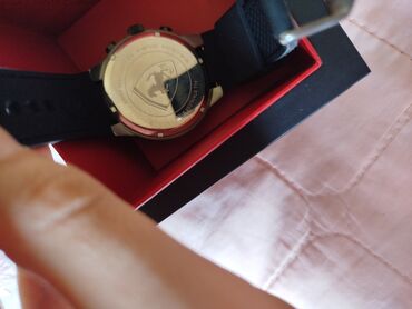 Qol saatları: Yeni, Qol saatı, Ferrari, rəng - Qara -da lalafo.az — 9 Qol saatları: Yeni, Qol saatı, Ferrari, rəng - Qara — 9