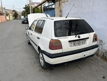 Volkswagen Golf: 1.4 l | 1992 il Hetçbek