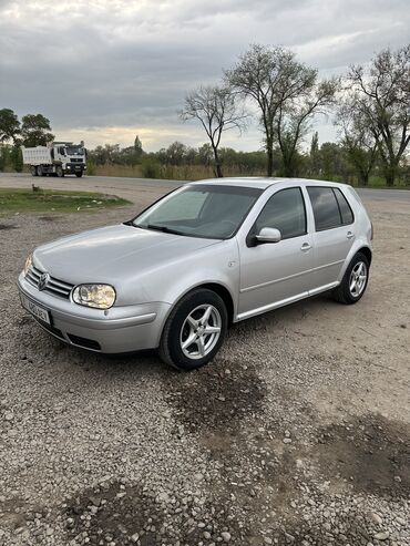 Volkswagen: Volkswagen Golf: 2004 г., 1.6 л, Механика, Бензин, Хэтчбэк