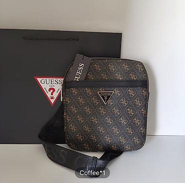 Сумка через плечо GUESS (унисекс)
В наличии цвет черный🖤 и кофейный🤎