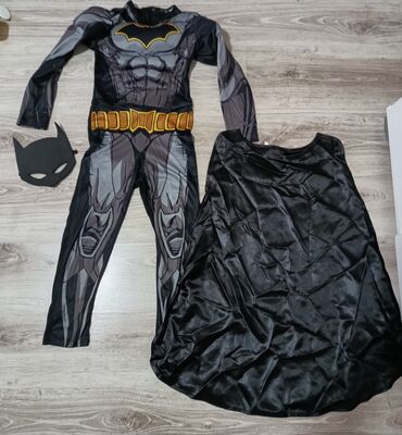 batman: H&M, 122-128