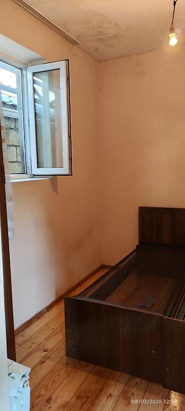 1 комнатная квартира снять: Avtovagzal metrosu yaxinliginda heyet evi kiraye verilir. Ev — 8
