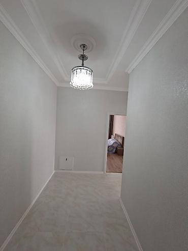 Uzunmüddətli kirayə mənzillər: 🏡 ƏMLAK MƏLUMATLARI 📍 Ünvan: Sumqayıt Bulvarı, Bəyaz MTK Yaşayış — 15