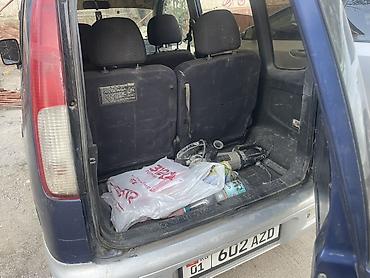 китайский бусик: Daihatsu Move: 2002 г., 1 л, Механика, Бензин — 6