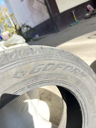 т 35: Шиналар 215 / 60 / R 16, Кыш, Колдонулган, Комплект, Жеңил унаалар, Goform — 2