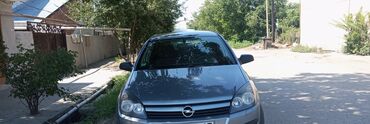 Чехлы: Opel Astra: 1.4 л | 2004 г. 231000 км Хэтчбэк