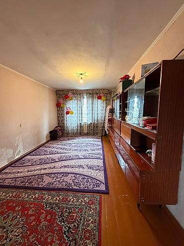 Продажа квартир: 3 комнаты, 70 м², 2 этаж — 8