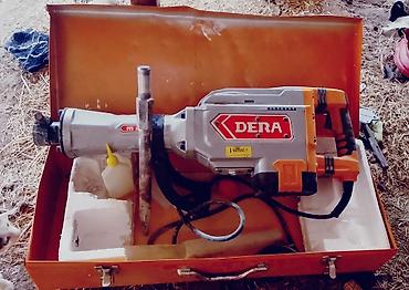 DERA markalı elektrikli beton/qırıcı perforator Xüsusiyyətlər: -