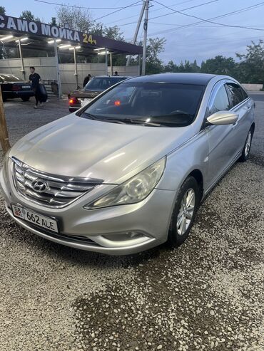 Hyundai: Hyundai Sonata: 2011 г., 2 л, Автомат, Газ, Седан