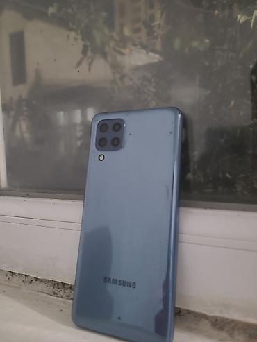 Samsung Galaxy M32, Б/у, 128 ГБ, цвет - Синий, 2 SIM