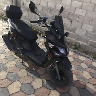 ремень для скутера: Макси скутер Yamaha, 150 куб. см, Бензин