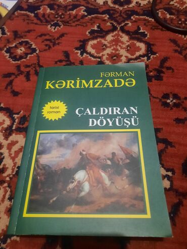 Ədəbiyyat: Kitab satılır