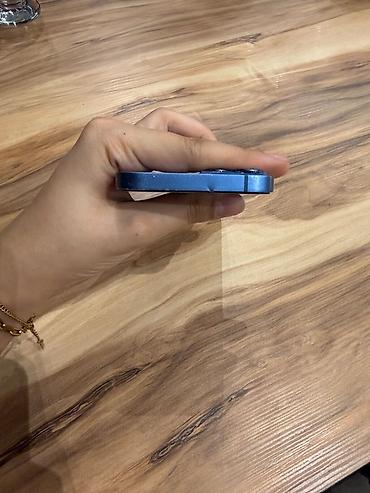 poco telefon: IPhone 13, Mavi, Face ID — 3