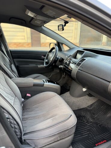 Toyota: Toyota Prius: 2005 г., 1.5 л, Автомат, Гибрид — 9