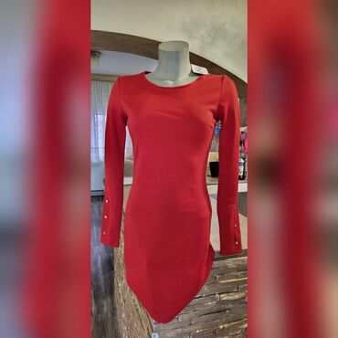 uske haljine svecane: S (EU 36), color - Red, Oversize, Long sleeves