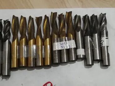 frotiri cena: Glodalo 9mm, 9,5mm, 9,6mm, 9,8mm Cena je po komadu Neka glodala su