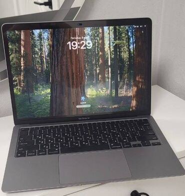 Ноутбуки: Ноутбук, Apple, 8 ГБ ОЗУ, Apple M1, 13.3 ", Б/у, Для несложных задач, память SSD