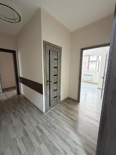 квартиры кб: 3 комнаты, 83 м², Кок-Жар ж/м 108 серия, 4 этаж, Евроремонт — 1