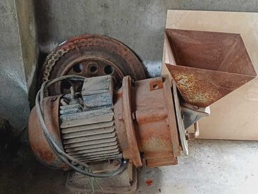 biznes ucun avadanliq: Paslı dəyirman maşını, kənd təsərrüfatı və ya sənaye istifadəsi üçün