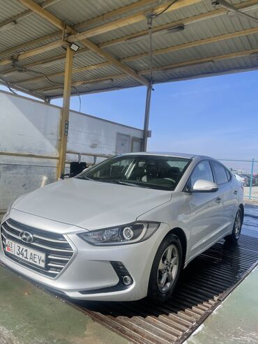 Hyundai: Hyundai Avante: 2017 г., 1.6 л, Автомат, Дизель, Седан