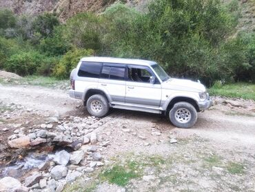 машина vento: Mitsubishi Pajero: 1997 г., 3 л, Автомат, Бензин, Внедорожник