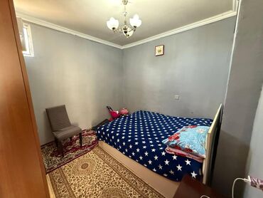 Həyət evləri və villaların satışı: Sabunçu qəs. 4 otaqlı, 70 kv. m, Kredit yoxdur, Orta təmir — 5