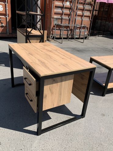 Компьютерные столы: Компютерный стол — 10