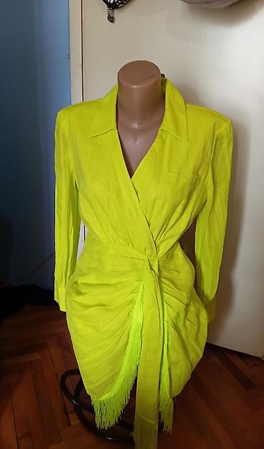 Haljine: River haljina/kimono u jarko‑neon zelenoj zutoj boji. - Model — 1