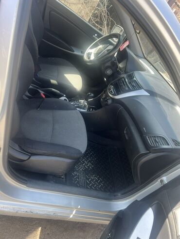 лада 99 самара: Hyundai Solaris: 2013 г., 1.6 л, Автомат, Хэтчбэк