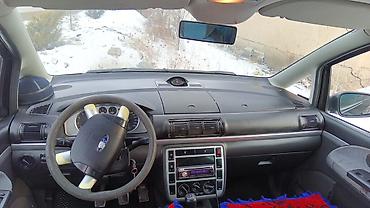 Ford: Ford Galaxy: 2002 г., 0.2 л, Механика, Бензин, Минивэн — 1