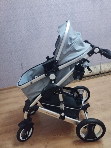 Araba-beşiklər: Çıxarıla bilən beşikli araba, İşlənmiş, Cins: Oğlan — 8