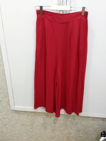 Gündəlik donlar: Bütün geyimlər S olcudur. hamısı çox az geyinilib. her biri 5 azn — 13