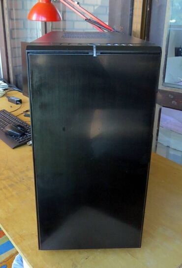 Ostali kompjuterski delovi: Fractal Design Define 4 Black Pearl Sound Proof 12kg Čelika Obloženo — 5