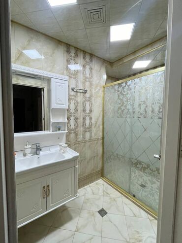 Uzunmüddətli kirayə mənzillər: Xətai Rayonu, Xəzər dairəsinin yanında. Xətai Park yaşayış — 11