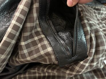 Kurtkalar: Lacoste kişi dəri gödəkçə - Brend: Lacoste - Ölçü: 56 (etiketdə 56/7 — 3