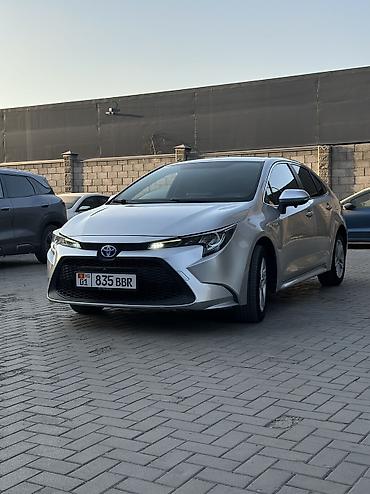 corolla s: Toyota Levin: 2019 г., 1.8 л, Вариатор, Гибрид, Седан — 2